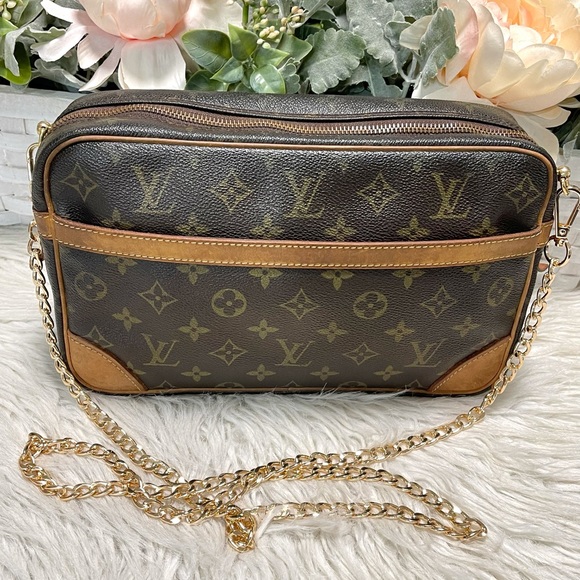 Sold🌸Authentic Louis Vuitton Monogram bag - Picture 2 of 16
